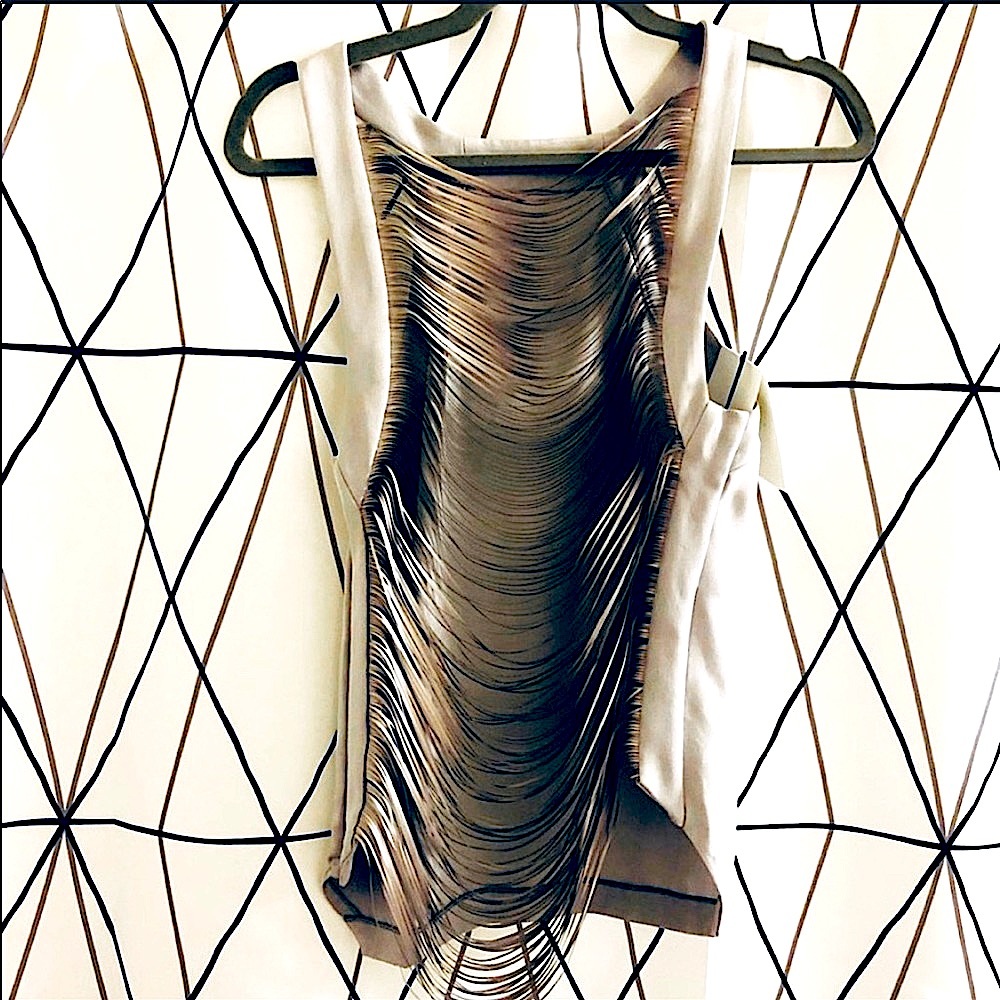 🔥🔥 NWT Dion Lee laser cut leather back tanK, gry